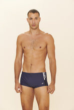 Carregar imagem no visualizador da galeria, Model Front: Blueman Sunga / Boxer Sunga Army Romeo Azul-Marinho
