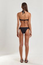 Carregar imagem no visualizador da galeria, Model Back: Blueman Top Top Ibiza Liso Preto
