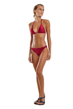 Carregar imagem no visualizador da galeria, Model Front: Blueman Top Top Max Macrame Liso Rosa
