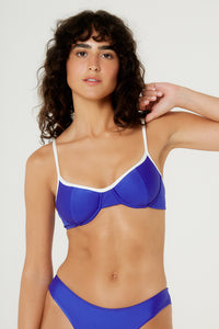 Image 08: Blueman Top Top Pepe Bias Arriba Azul