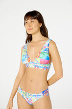 Carregar imagem no visualizador da galeria, Image 03: Blueman Top Top Sum New Pacifico 1972
