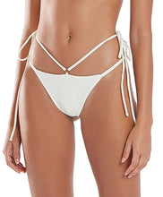Carregar imagem no visualizador da galeria, Bottom Pepe Liso Off White
